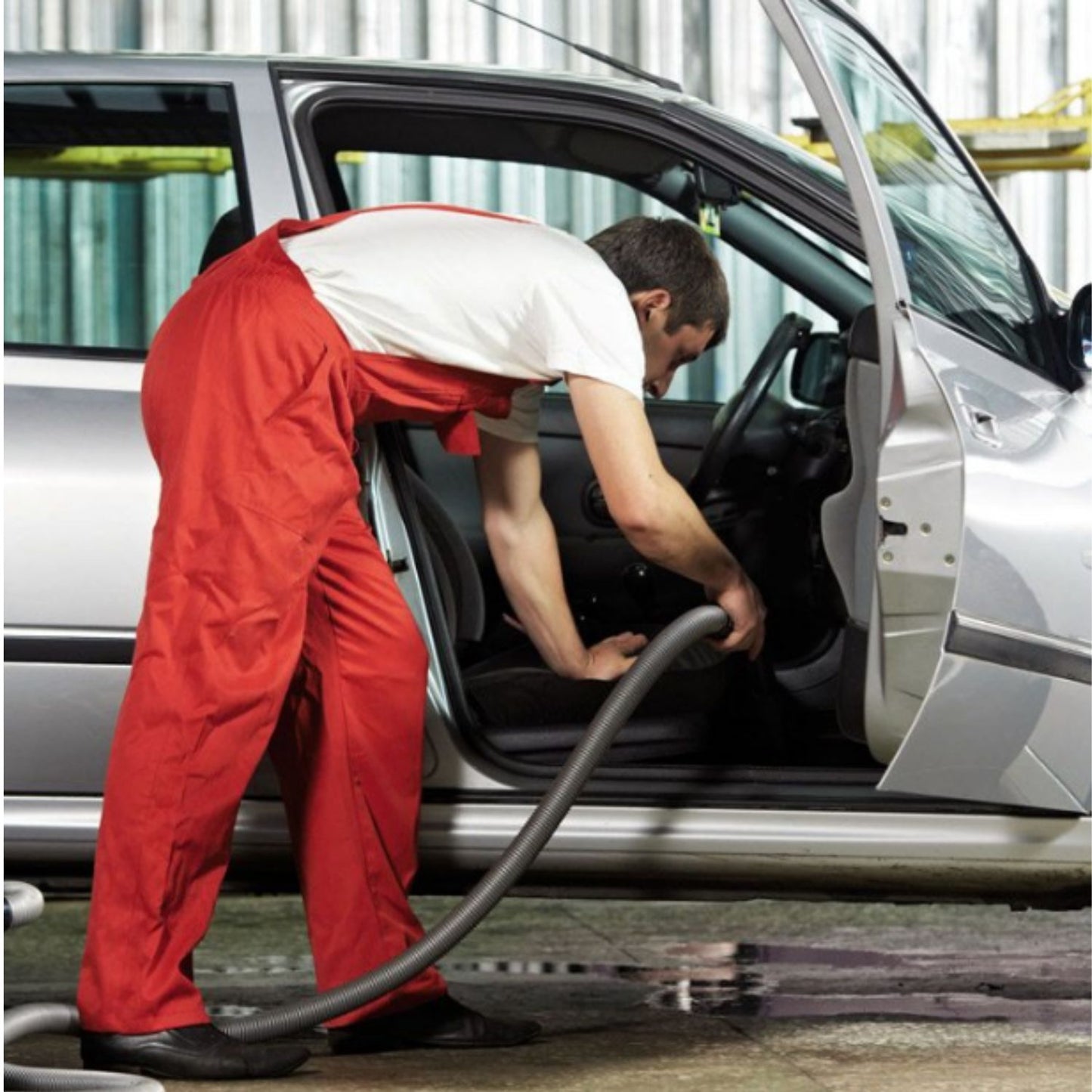 Ecoclean Lite 220V IPC Professional Vacuum Cleaner for Solids and Liquids