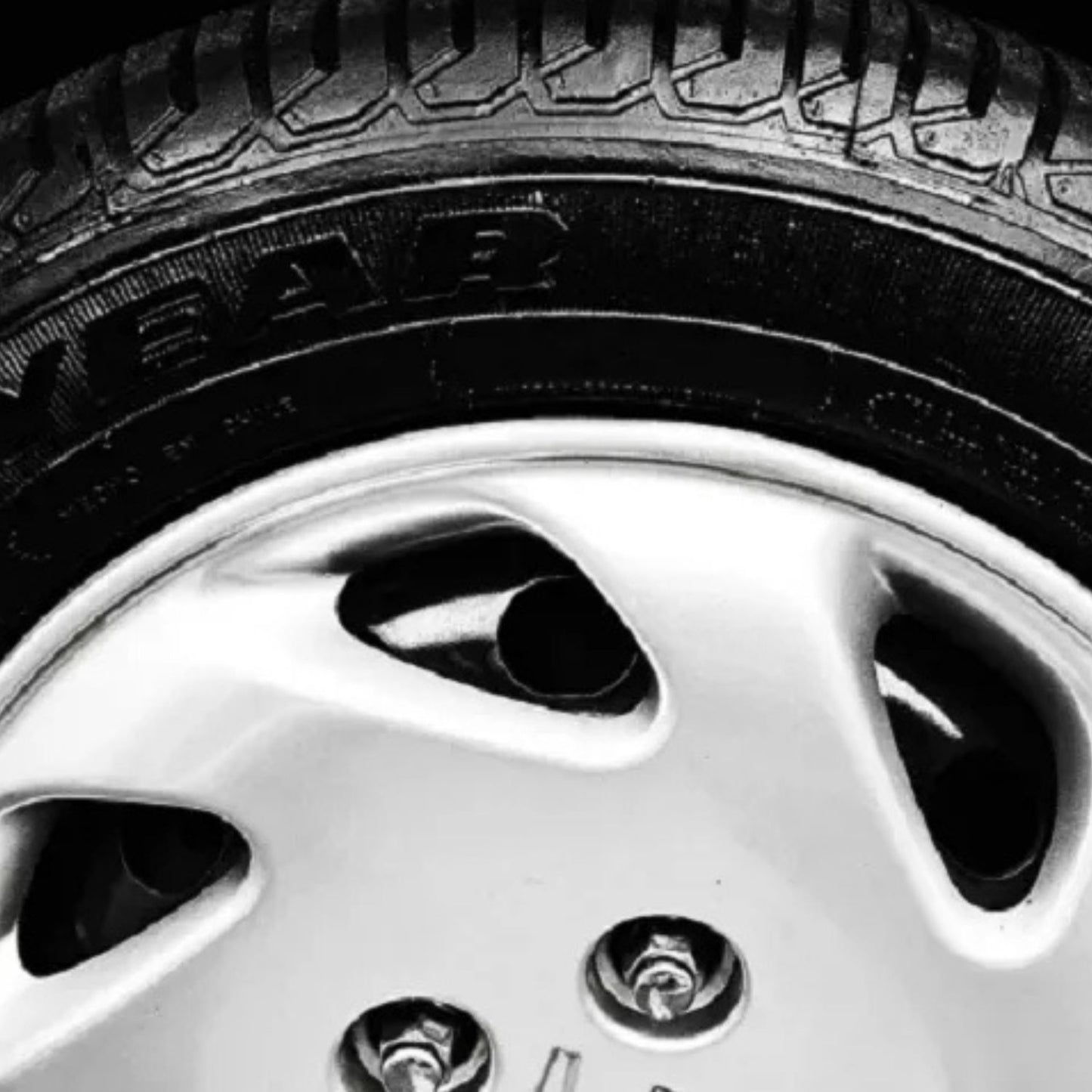 Lava Autos 1,5L Vintex + Pneu Pretinho 500ml Vintex + Aplicador e luva zacs